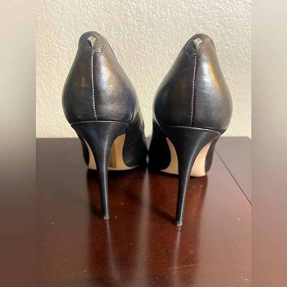 Sam Edelman Heels - Picture 2 of 5